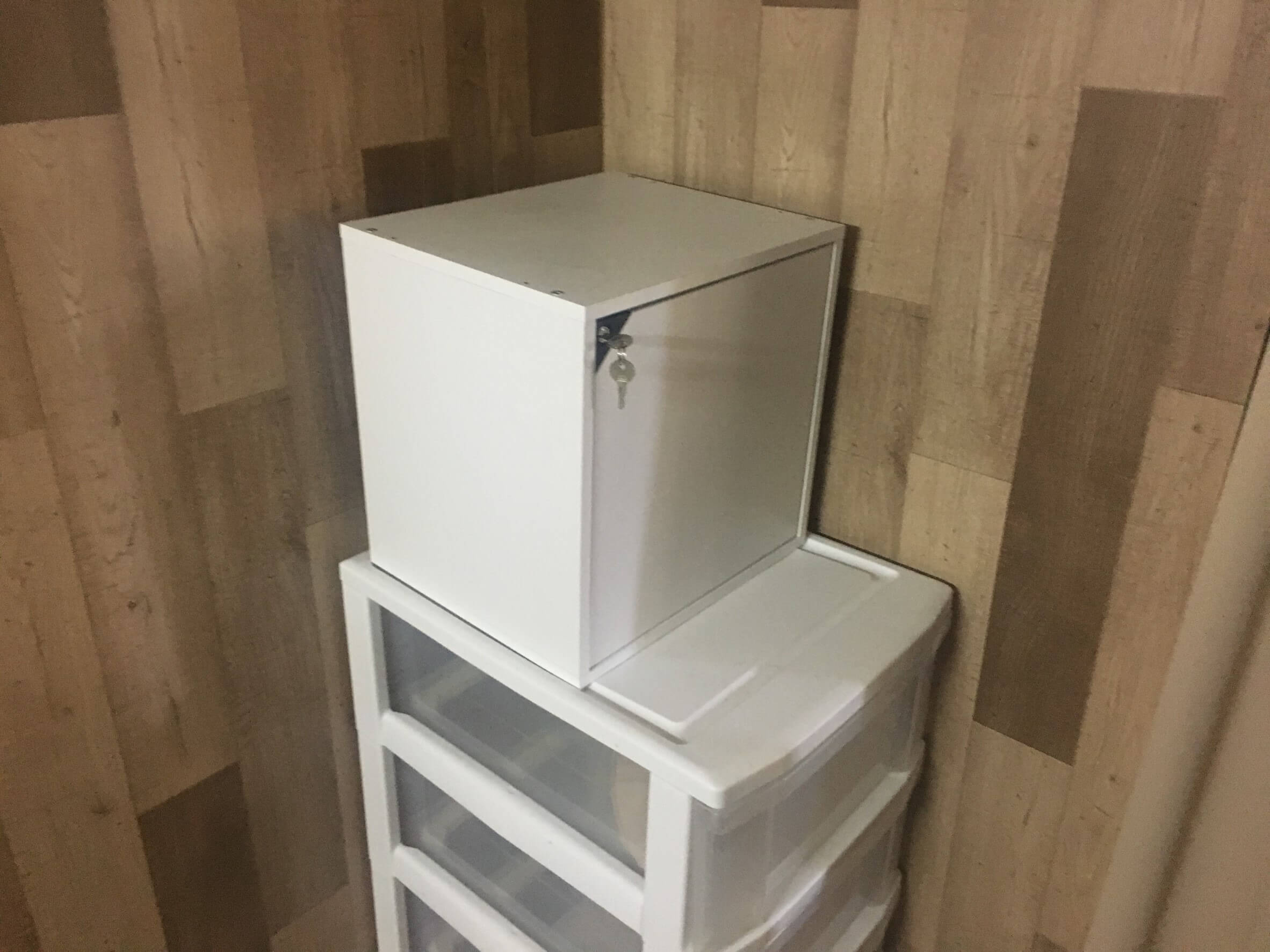 貴重品入れ