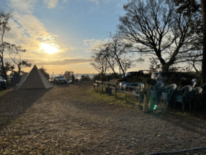 直火OK。千葉のキャンプ場「印旛沼サンセットヒルズ」で1泊2日