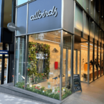 サンダル派の私が話題のAllbirdsスニーカーを買いに原宿店に行く