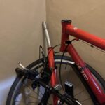 自転車のハンドルが動かない!原因を特定。メンテナンスしてみた(クロスバイク編)