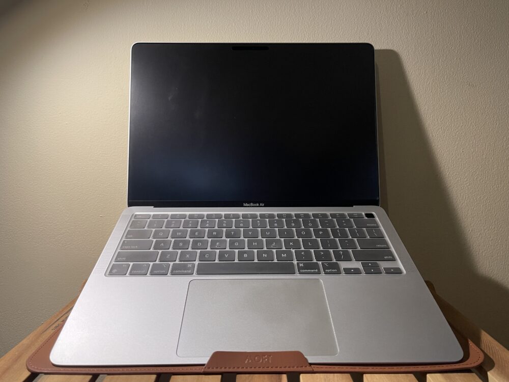 MOFTレザーPCケース